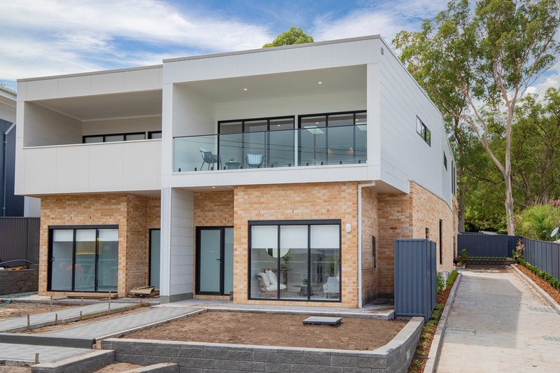 Photo - 4/19 Berringar Road, Valentine NSW 2280 - Image 2