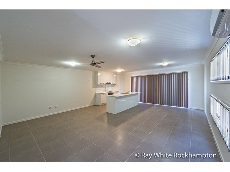 Photo - 4/19 Church Street, Allenstown QLD 4700 - Image 10