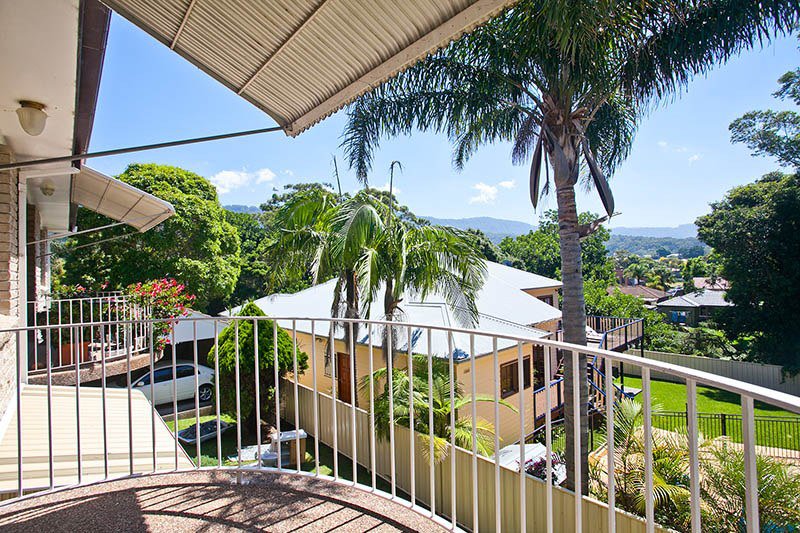 Photo - 4/19 Gordon Street, Woonona NSW 2517 - Image 2