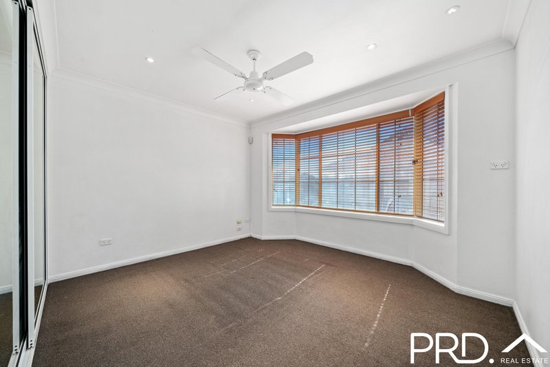 Photo - 4/19 Hixson Street, Bankstown NSW 2200 - Image 4