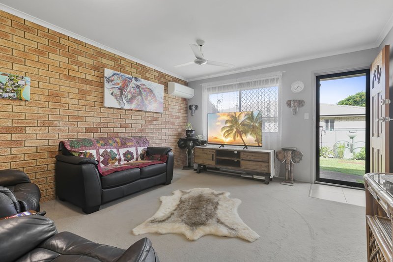 Photo - 4/19 James Street, Scarborough QLD 4020 - Image 2