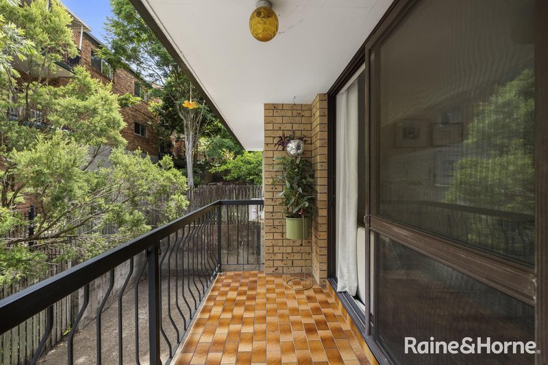 Photo - 4/19 Lucinda Street, Taringa QLD 4068 - Image 2
