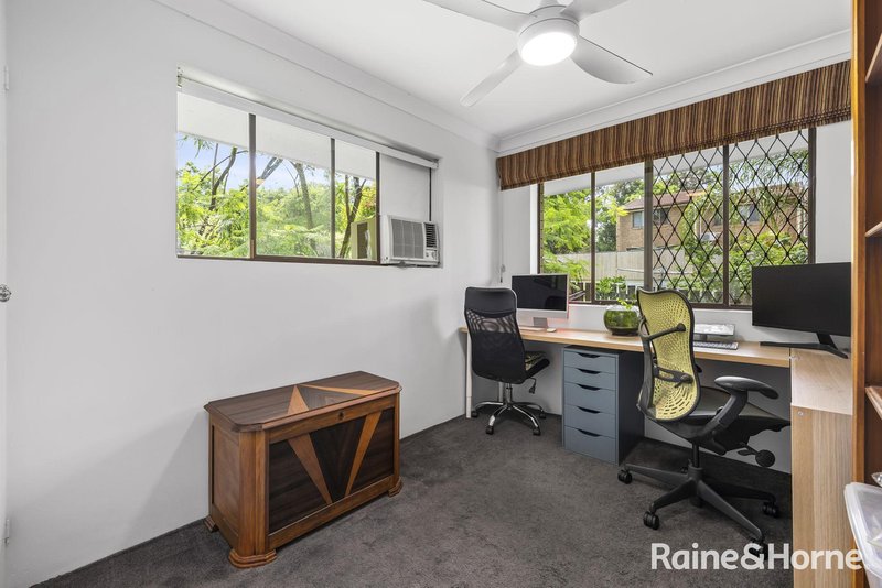 Photo - 4/19 Lucinda Street, Taringa QLD 4068 - Image 8