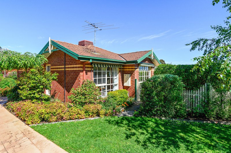 Photo - 4/19 Nursery Road, Croydon VIC 3136 - Image 1