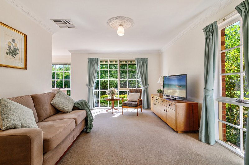 Photo - 4/19 Nursery Road, Croydon VIC 3136 - Image 2