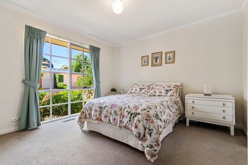 Photo - 4/19 Nursery Road, Croydon VIC 3136 - Image 6