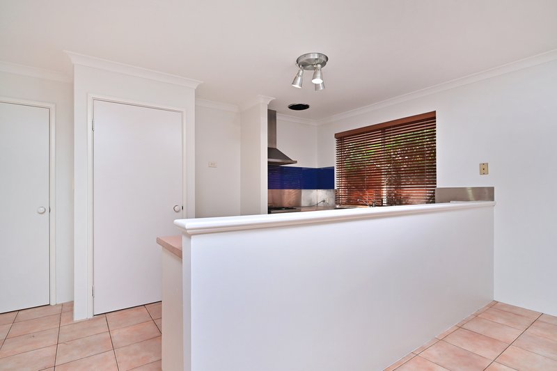 Photo - 4/19 Ungaroo Road, Westminster WA 6061 - Image 10