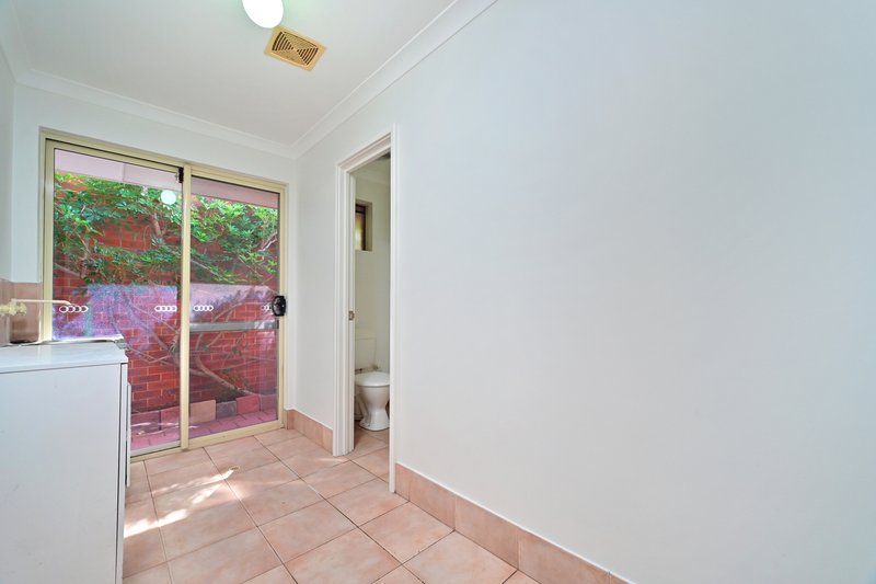 Photo - 4/19 Ungaroo Road, Westminster WA 6061 - Image 15