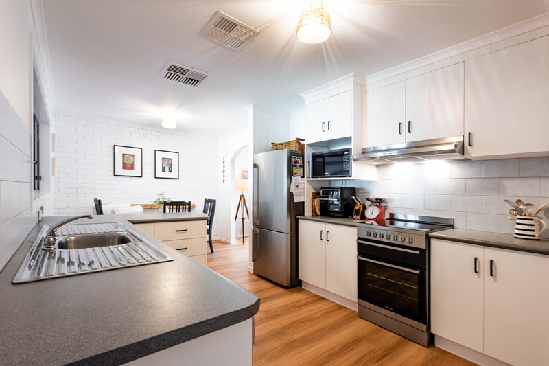 Photo - 419 Wood Street, Deniliquin NSW 2710 - Image 3