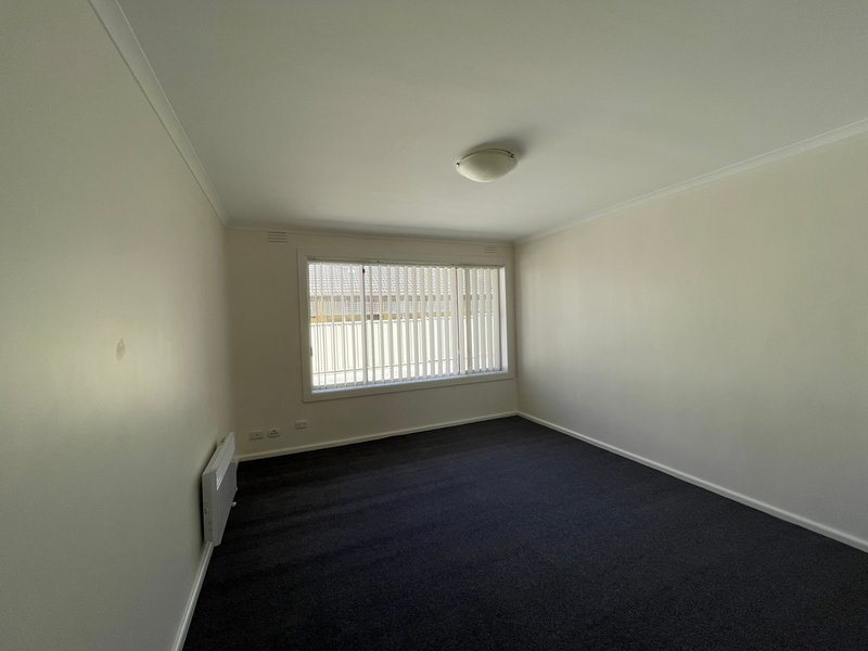 Photo - 4/196 Queen Street, Altona VIC 3018 - Image 2