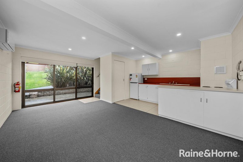 Photo - 4/197 Strickland Avenue, South Hobart TAS 7004 - Image 4