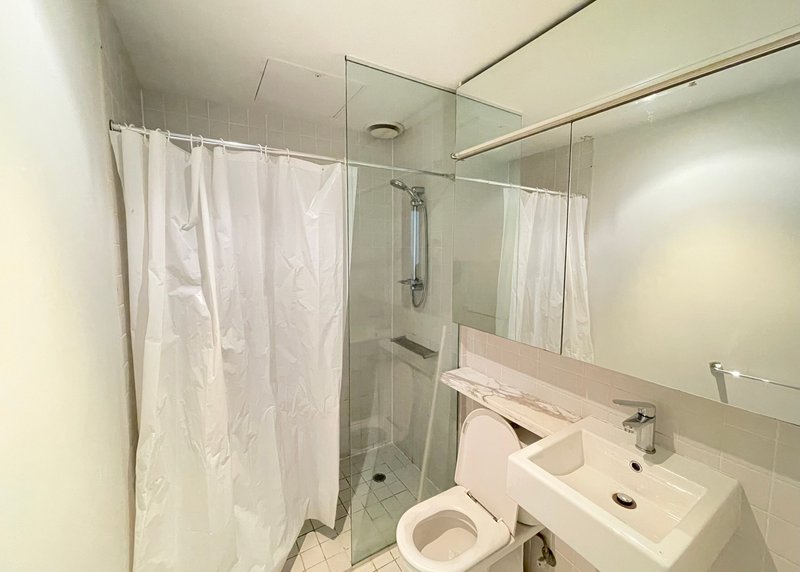 Photo - 419/757 Bourke Street, Docklands VIC 3008 - Image 5