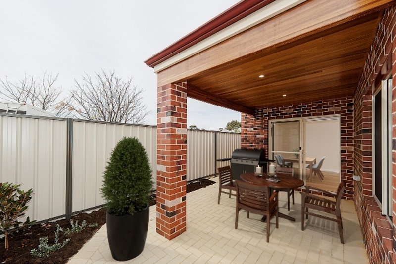 Photo - 4/198 Surrey Road, Rivervale WA 6103 - Image 4