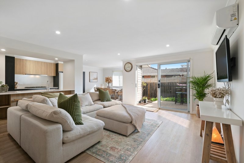 4/1A Edward Street, Mordialloc VIC 3195