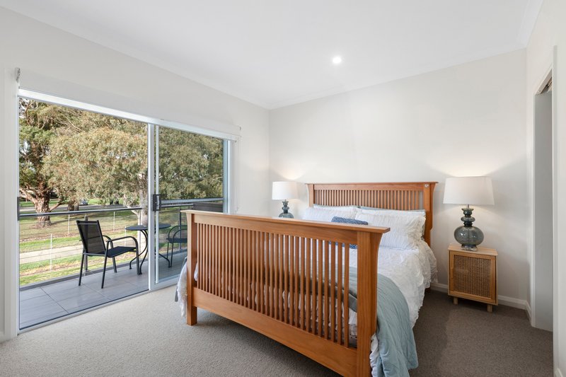 Photo - 4/1A Edward Street, Mordialloc VIC 3195 - Image 7