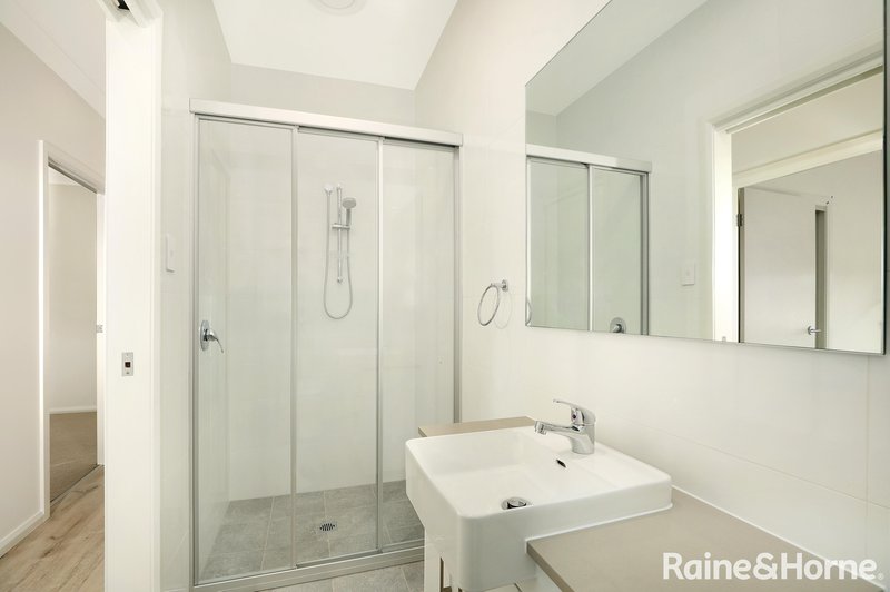 Photo - 41a Ferguson Crescent, Mittagong NSW 2575 - Image 5