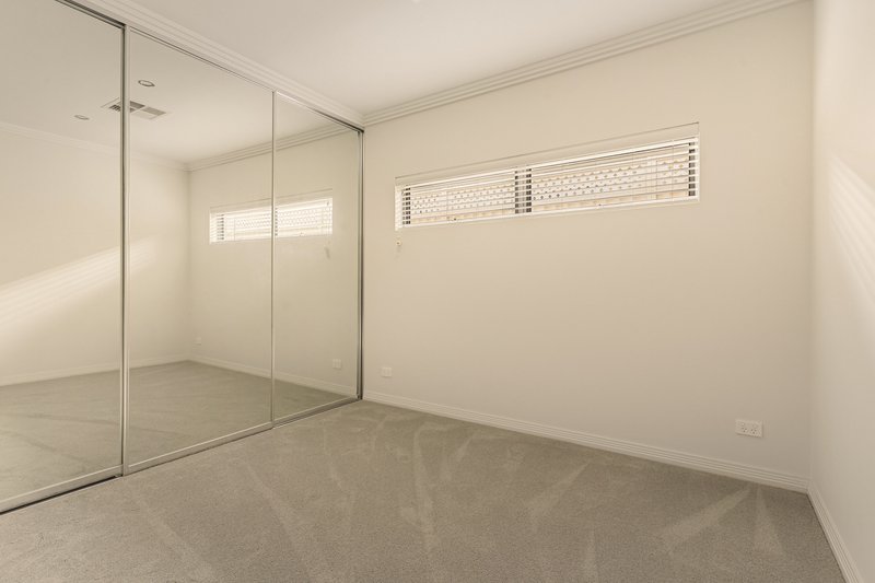 Photo - 41A Fitzroy Road, Rivervale WA 6103 - Image 17