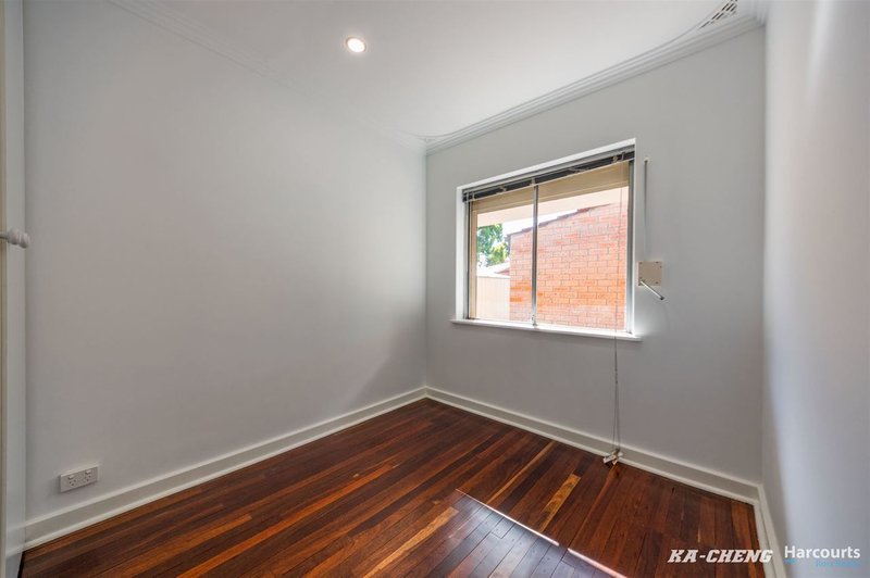 Photo - 41A Kensington Avenue, Dianella WA 6059 - Image 16