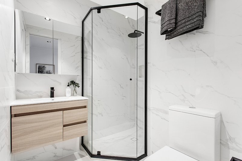 Photo - 4/1A Kokaribb Road, Carnegie VIC 3163 - Image 6