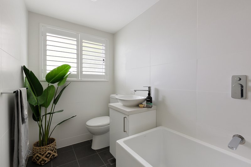 Photo - 4/1a Mossgiel Street, Manly NSW 2095 - Image 4