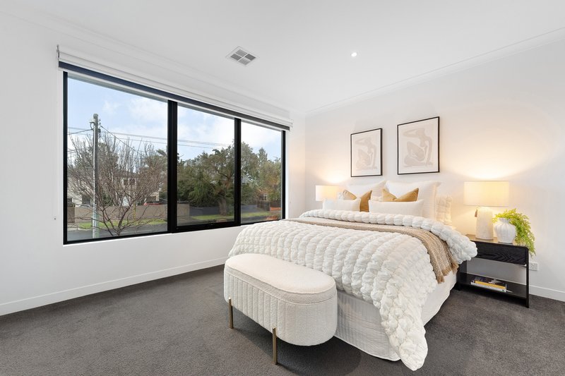 Photo - 41A Wickham Road, Hampton East VIC 3188 - Image 8