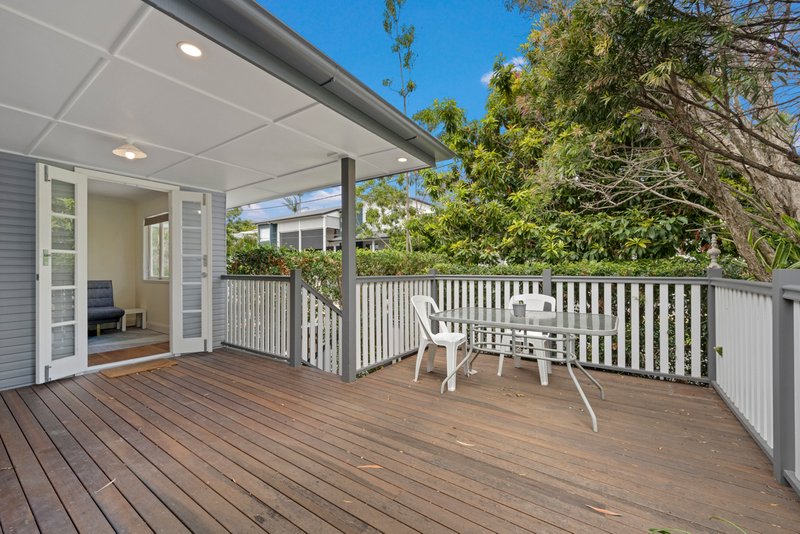 41B Arnold Street, Holland Park QLD 4121