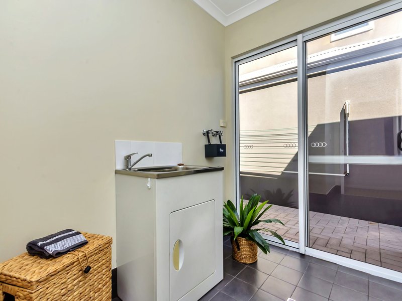 Photo - 41B Selina Street, Innaloo WA 6018 - Image 17