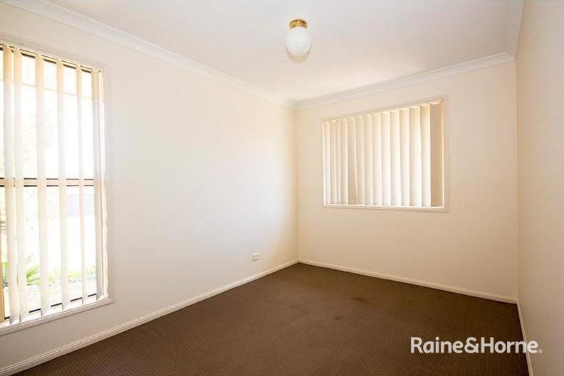 Photo - 4/2-4 Fillmore Street, Nerang QLD 4211 - Image 8