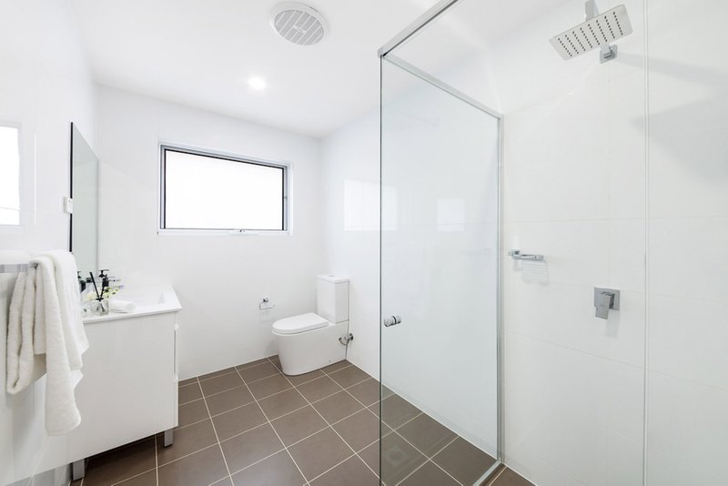 Photo - 4/2-4 Rawson Road, Greenacre NSW 2190 - Image 6