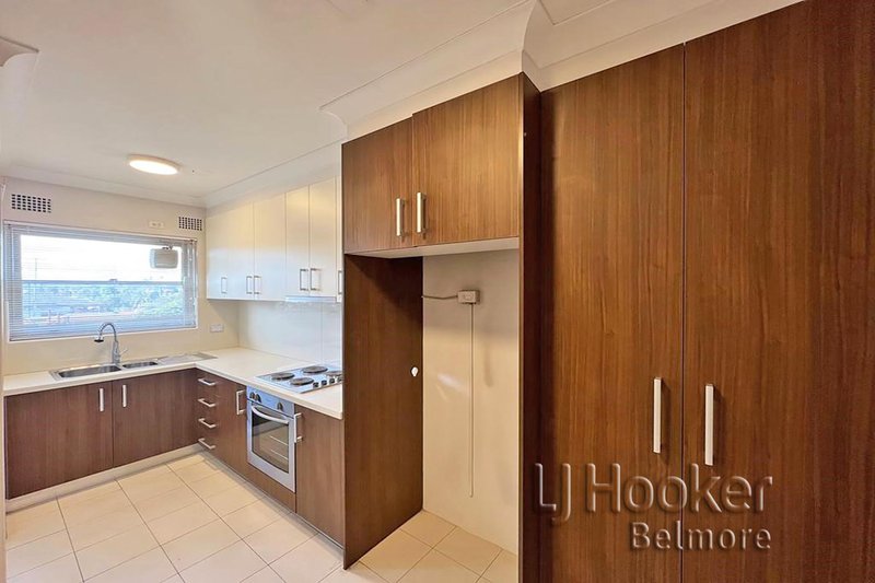 Photo - 4/2-4 Sudbury Street, Belmore NSW 2192 - Image 3