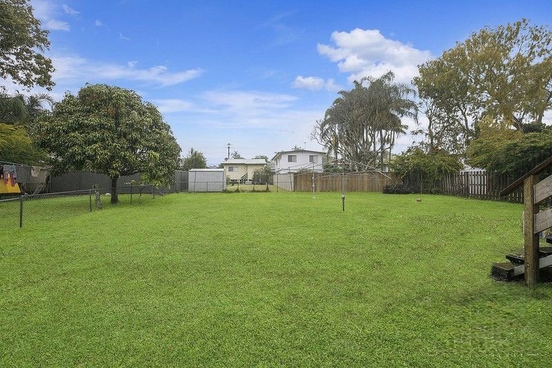 Photo - 42-44 Balmoral Place, Deception Bay QLD 4508 - Image 11