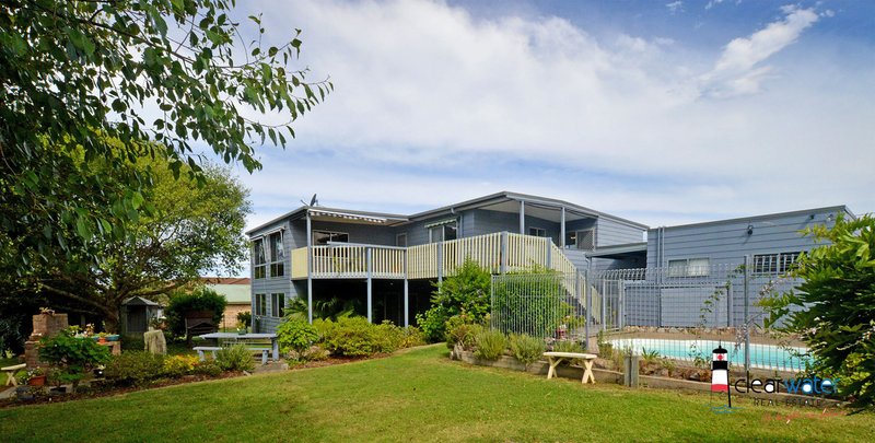 Photo - 42-44 Lake St , Tuross Head NSW 2537 - Image 16