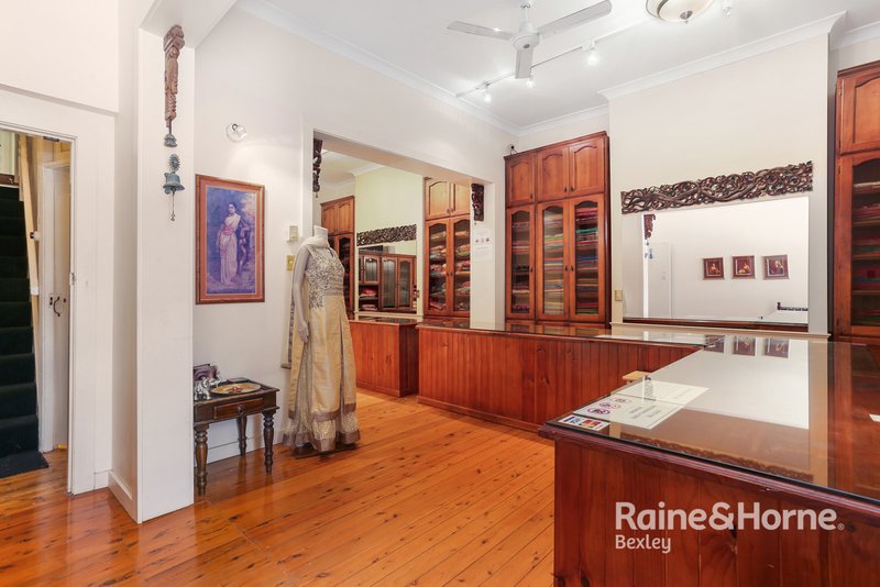 Photo - 42 - 44 Station Street East , Harris Park NSW 2150 - Image 4