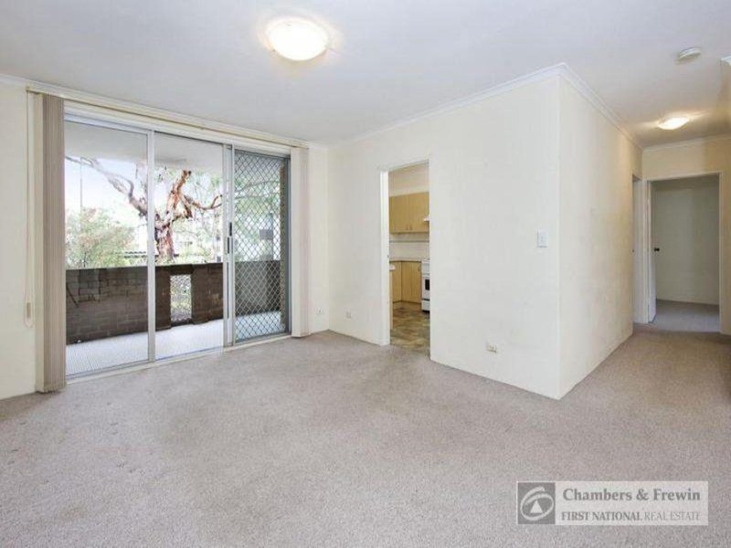 Photo - 4/2-6 Albert Street, Hornsby NSW 2077 - Image 2