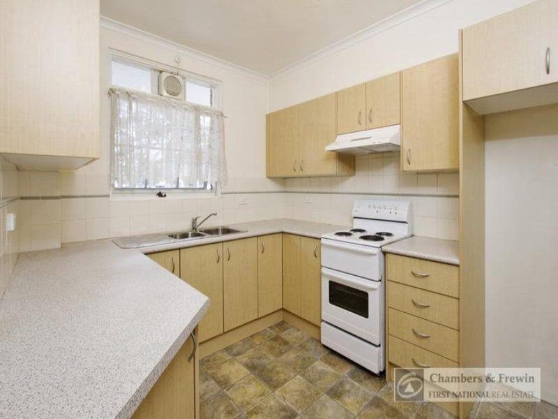 Photo - 4/2-6 Albert Street, Hornsby NSW 2077 - Image 3