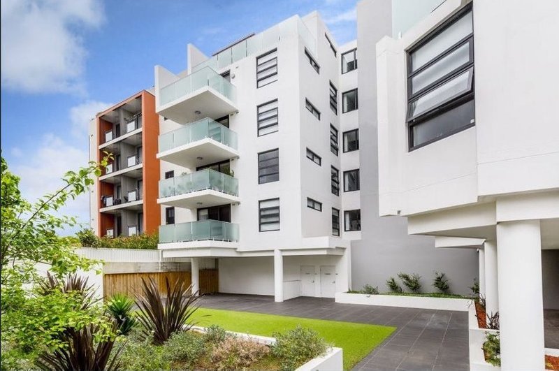 Photo - 4/2-8 Burwood Road, Burwood Heights NSW 2136 - Image 9