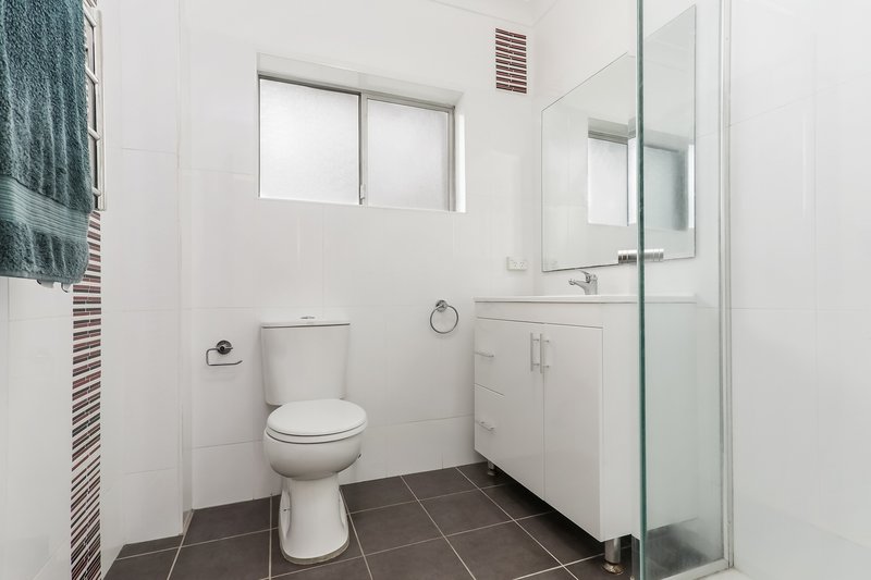 Photo - 4/2-8 Henson Street, Marrickville NSW 2204 - Image 5