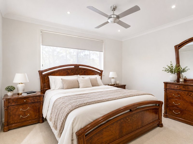 Photo - 42 Aberfeldy Crescent, St Andrews NSW 2566 - Image 2