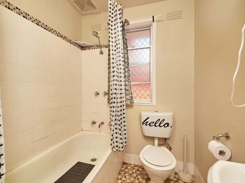 Photo - 42 Adams Street, Ashmont NSW 2650 - Image 6