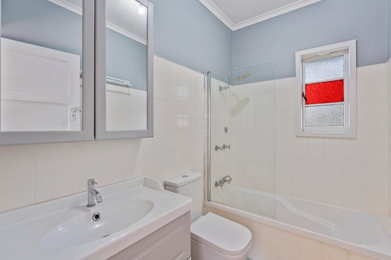 Photo - 42 Alexandra Avenue, Taringa QLD 4068 - Image 10
