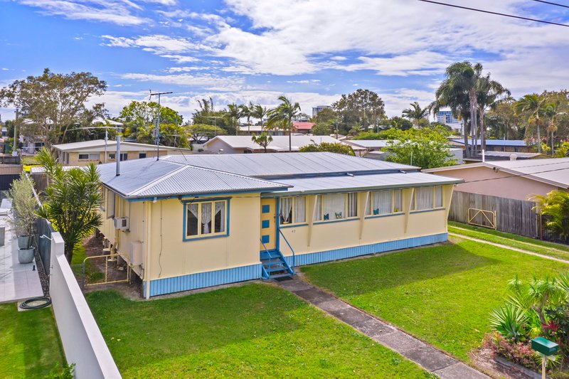 Photo - 42 Allambie Street, Maroochydore QLD 4558 - Image 2