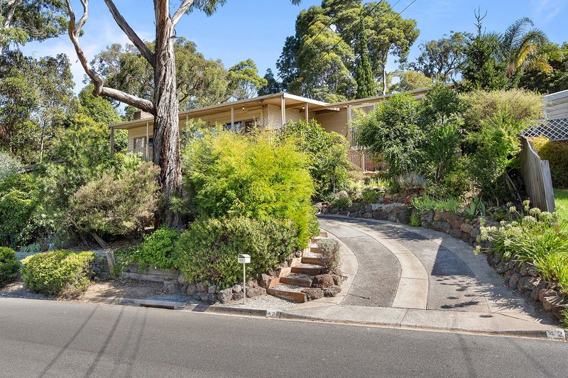 42 Alma Avenue, Ferntree Gully VIC 3156