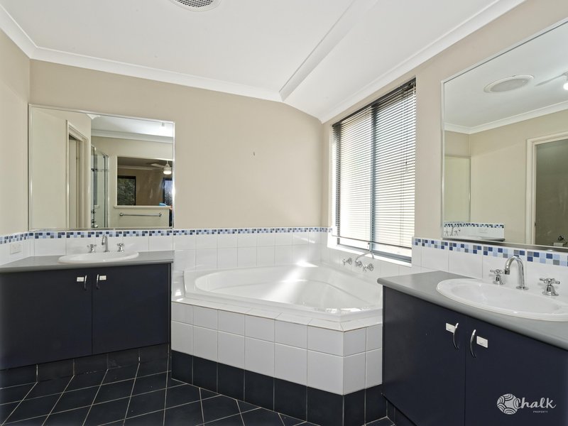 Photo - 42 Amity Circuit, Shoalwater WA 6169 - Image 2