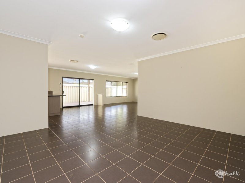 Photo - 42 Amity Circuit, Shoalwater WA 6169 - Image 7