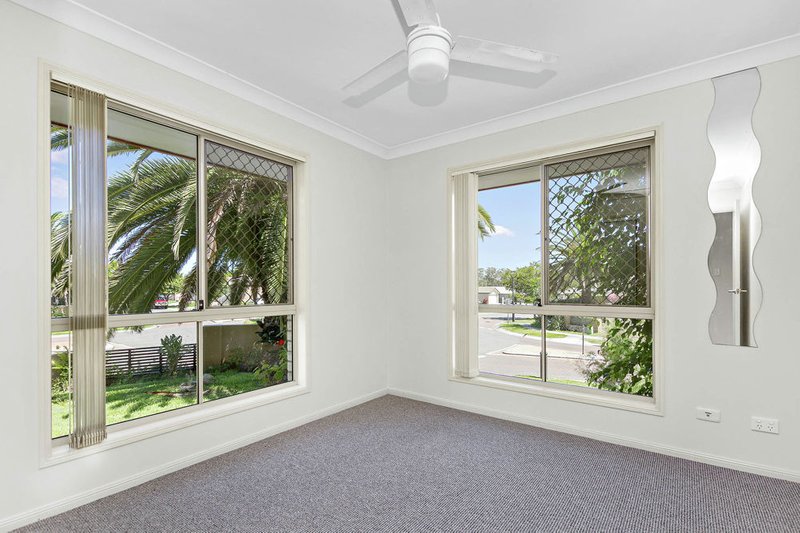 Photo - 42 Amity Drive, Rothwell QLD 4022 - Image 5