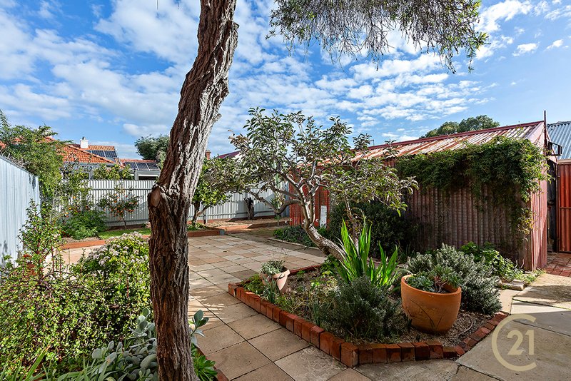 Photo - 42 Anthony Street, Largs Bay SA 5016 - Image 14