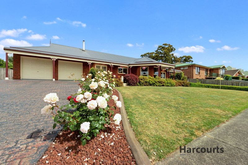 Photo - 42 Arden Avenue, Devonport TAS 7310 - Image 2