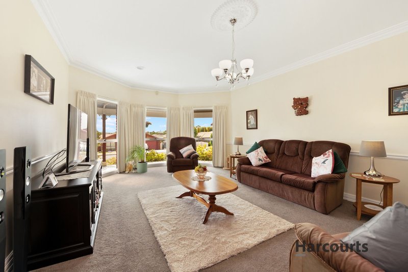 Photo - 42 Arden Avenue, Devonport TAS 7310 - Image 4