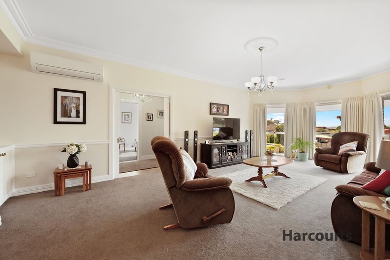 Photo - 42 Arden Avenue, Devonport TAS 7310 - Image 5