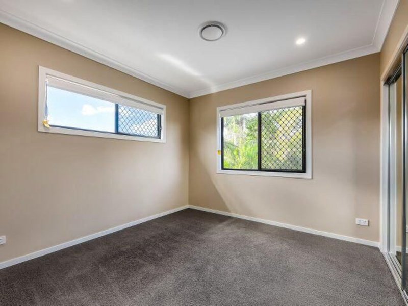 Photo - 42 Ardentallen Rd , Enoggera QLD 4051 - Image 17